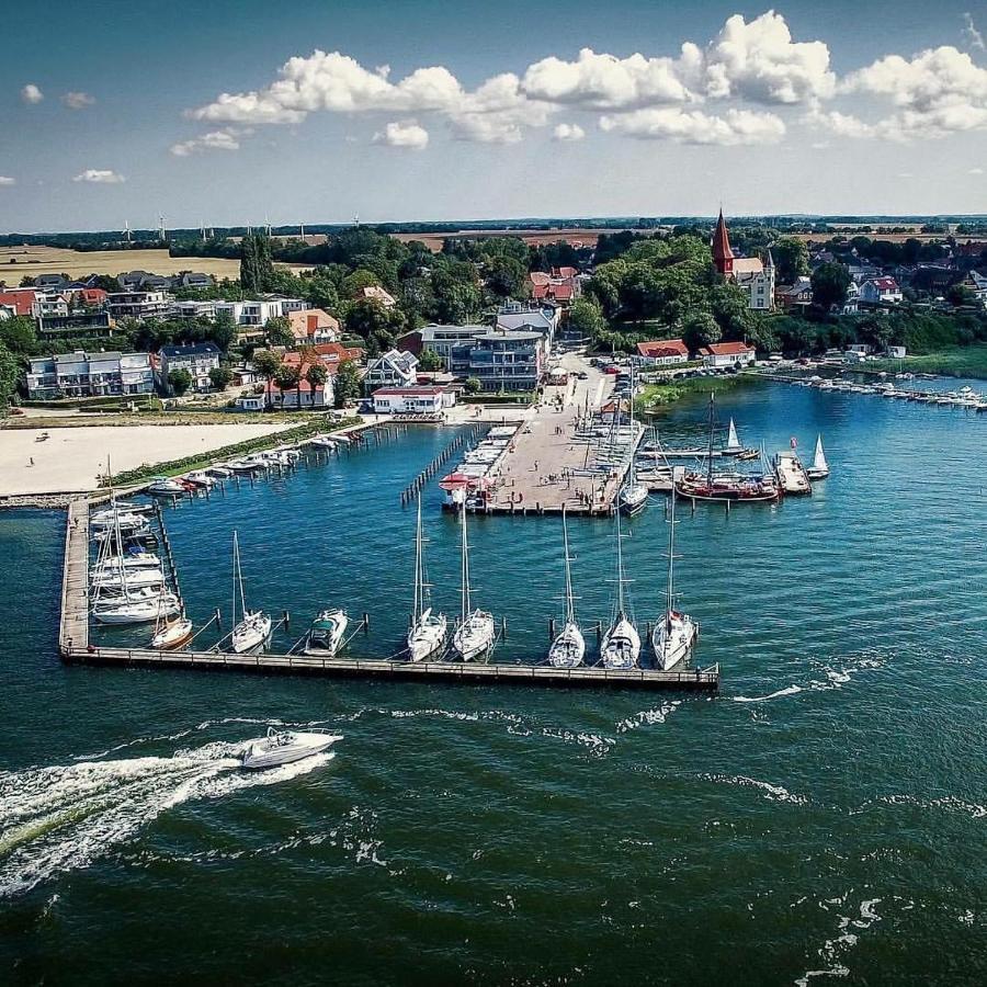 Ferienwohnung Meerzeit Eg Altefahr Luaran gambar