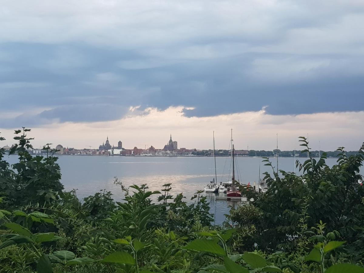 Ferienwohnung Meerzeit Eg Altefahr Luaran gambar